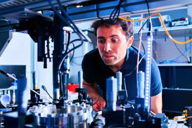 Richard Norte Photo of Richard Norte in his lab